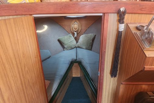 Luhrs 32 FLYBRIDGE SPORTFISH image