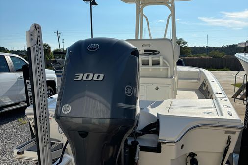 Pathfinder 2500 Hybrid image