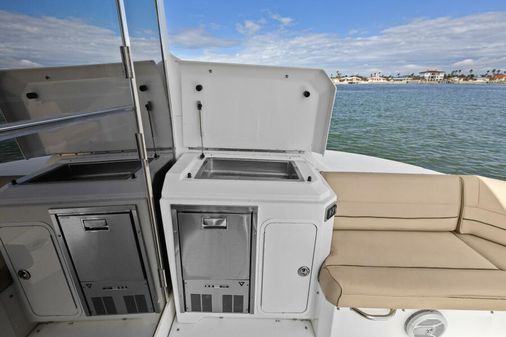 Cruisers Yachts 45 Cantius image