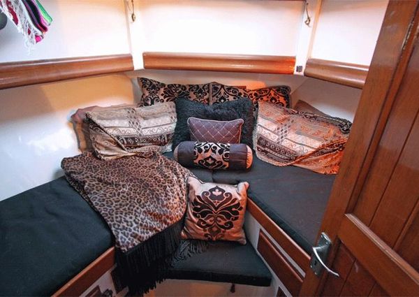 Chb DOUBLE-CABIN image