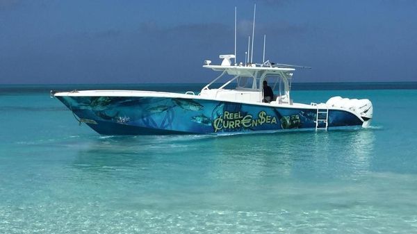 Yellowfin Center Console