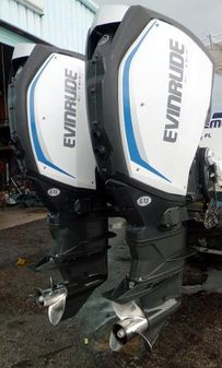 Evinrude  E-TEC   G2 300HP 30 INCH SHAFT .. DIRECT INJECTED 2-STROKE OUTBOARD MOTORS w/ Full Factory Warranty .. C/R Pair ... image