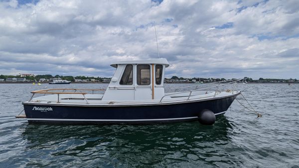 Shamrock 20 Pilot HOuse 