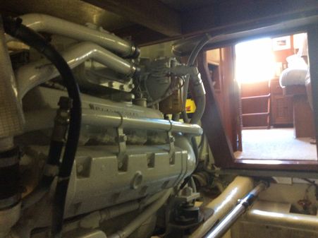Offshore Yachts 48 Yachtfisher image