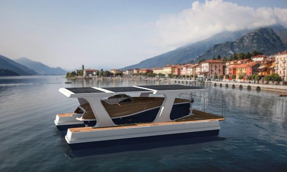 Nova Luxe Faro 5 Electric Boat image