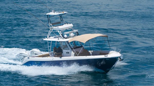 Everglades 355 Center Console 