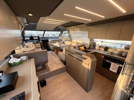 Ferretti Yachts 550 image