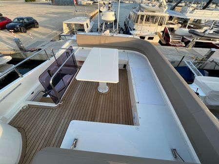 Ferretti Yachts 550 image