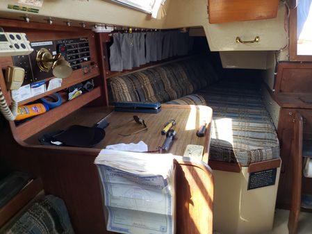 Catalina 38 image