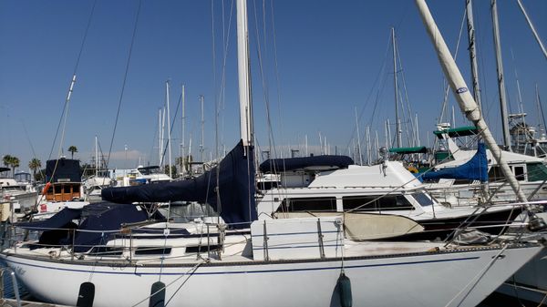 Catalina 38