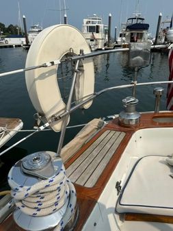 Little Harbor Aft Cockpit LH42 image