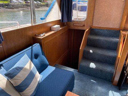Uniflite Aft Cabin image