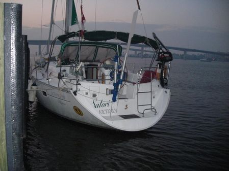 Beneteau Oceanis Clipper 361 image