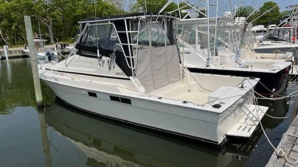 Luhrs 290 Sport Fisherman 