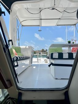 Bayliner 4788 image