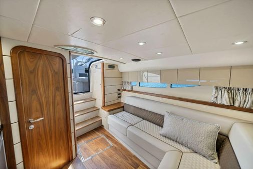 Sunseeker Superhawk 43 image