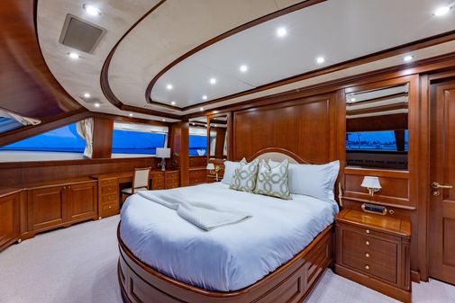 Benetti Classic image