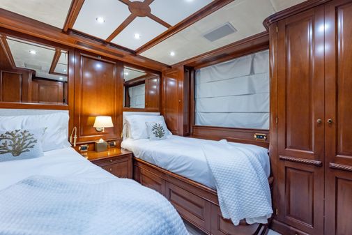 Benetti Classic image