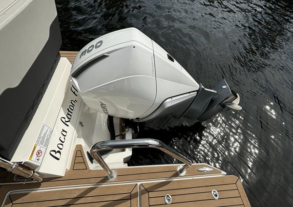 Aquila 32 Sport image