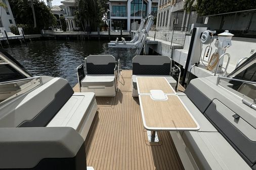 Aquila 32 Sport image