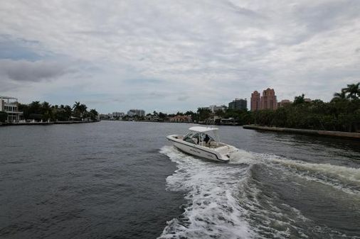 Boston-whaler 230-VANTAGE image