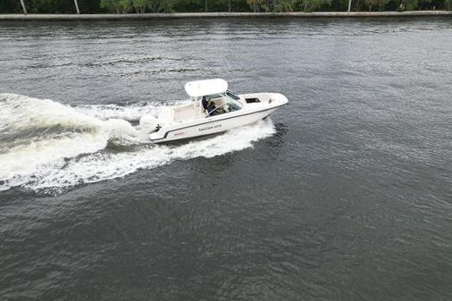 Boston-whaler 230-VANTAGE image