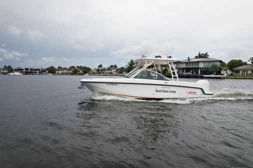 Boston-whaler 230-VANTAGE image