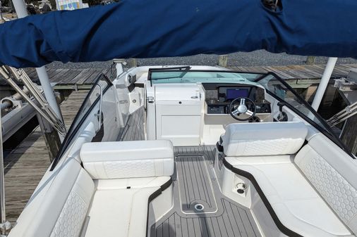 Sea Ray 250SDX image