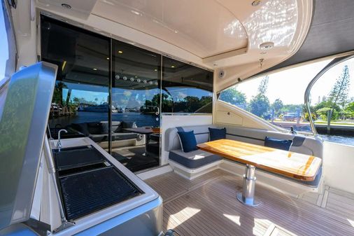 Riviera 5400 Sport Yacht image