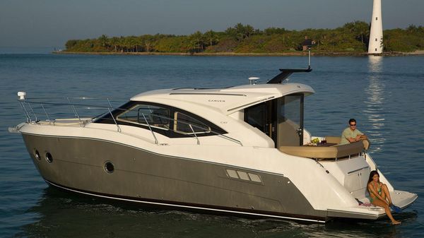 Carver C37 Coupe