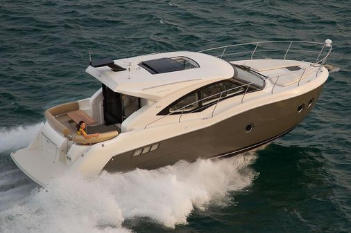 Carver C37 image