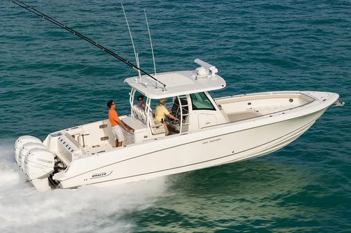 Boston Whaler 350 Outrage image