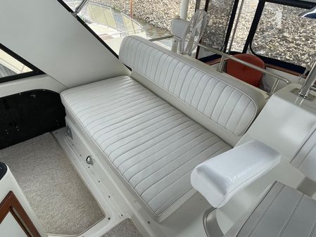 Carver 42 Aft Cabin Motor Yacht image