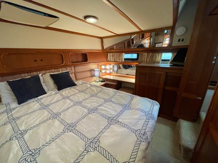 Carver 42 Aft Cabin Motor Yacht image