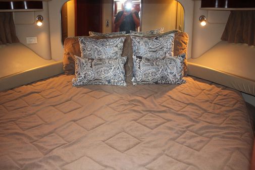 Sea Ray 480 Motor Yacht image