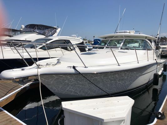 Tiara Yachts 38 Open - main image