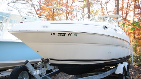 Sea Ray 240 Sundancer