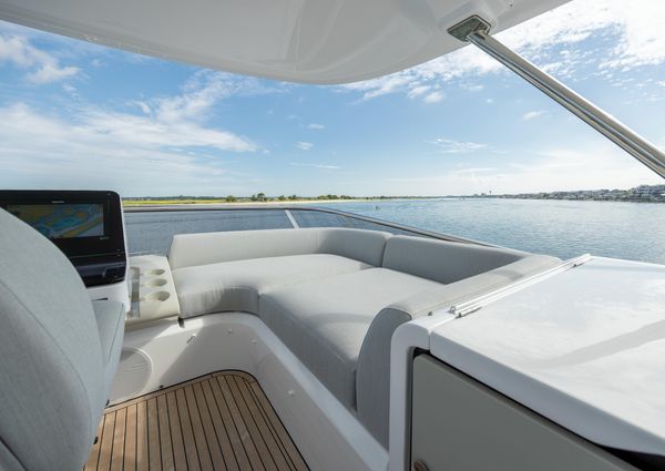 Azimut Fly 60 image