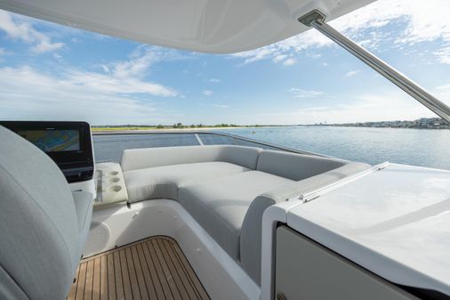 Azimut Fly 60 image