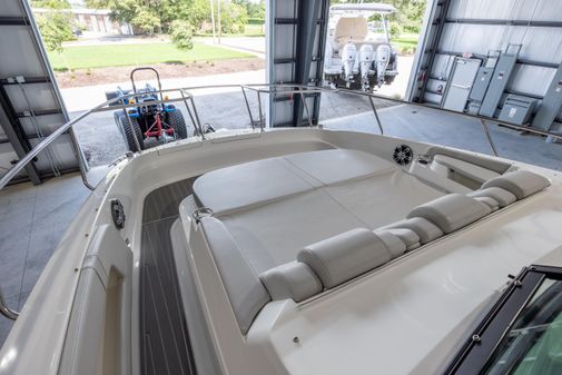 Sea Ray Sundancer 320 image