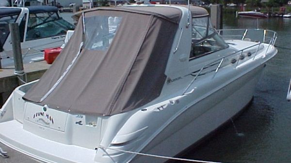 Sea Ray 370 Sundancer 