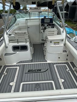 Boston-whaler 28-CONQUEST image