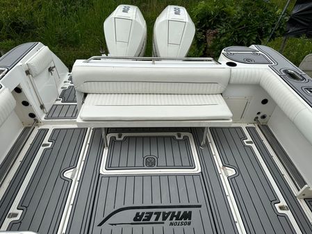 Boston-whaler 28-CONQUEST image