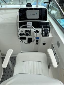 Boston-whaler 28-CONQUEST image