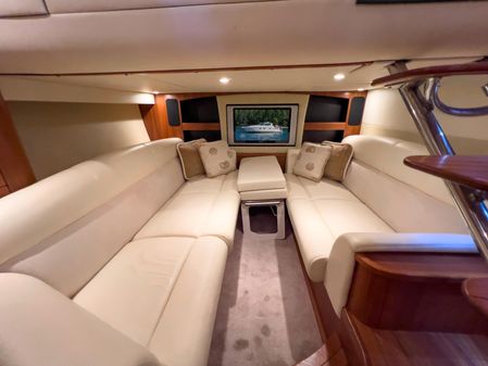 Tiara Yachts 3900 Sovran image