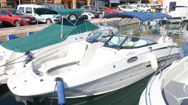 Sea Ray 260 Sundeck
