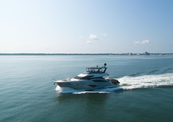 Marquis 630-SPORT-YACHT image