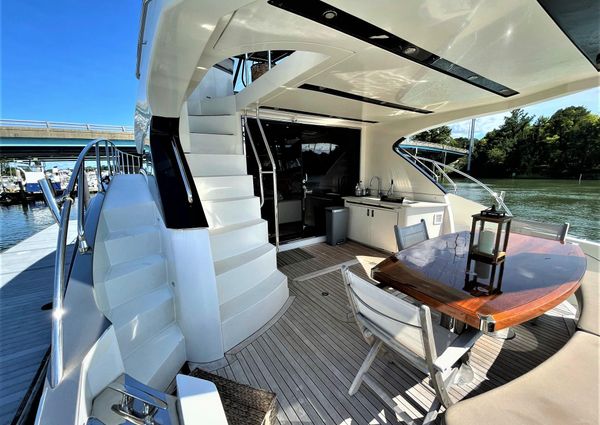 Marquis 630-SPORT-YACHT image