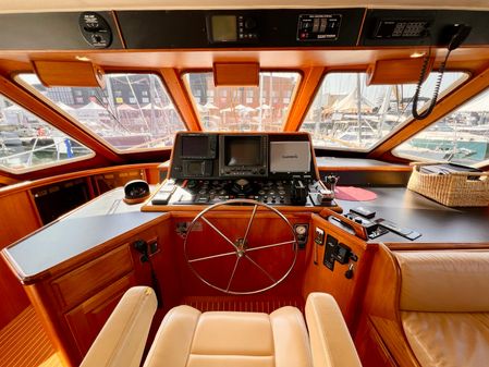 Tollycraft Pilothouse Motoryacht image