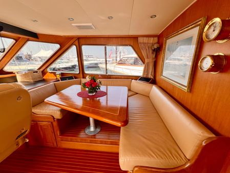 Tollycraft Pilothouse Motoryacht image